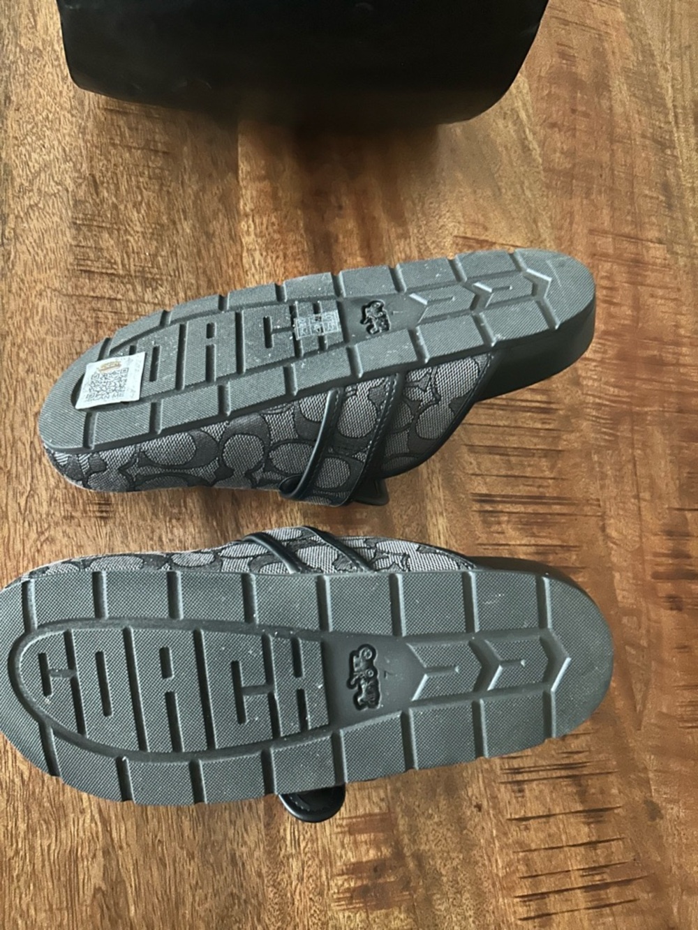 Coach Women's Archival Signature Jacquard Clogs in Black with Gold Buckle - Picture 5 of 5